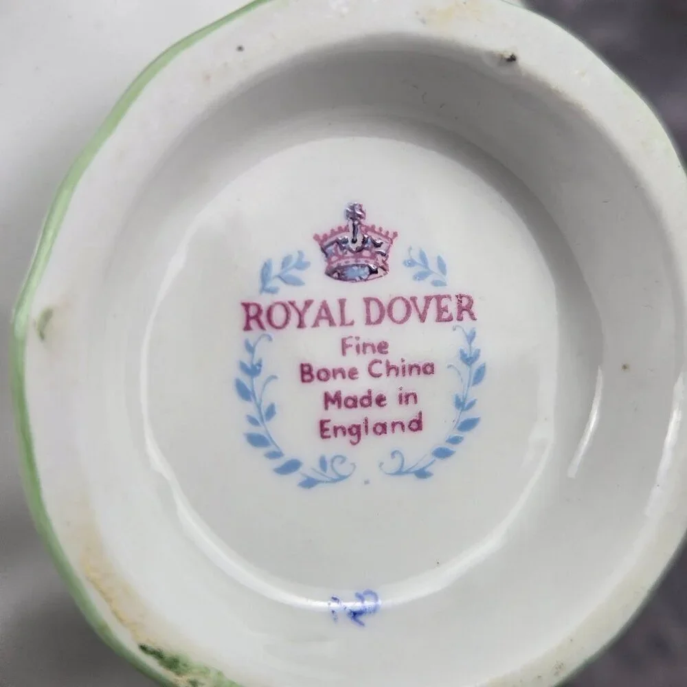 Royal Dover Fine Bone China Shamrock Tea Cup and Saucer Green White Vintage